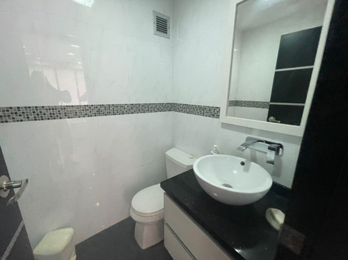 Imagen 14 de 15 de Disponible En El Parral Apartamento En Alquiler Totalmente Amoblado Con Planta 100% Y Pozo (js440)