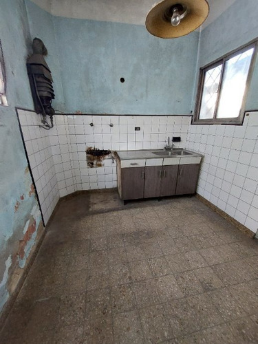 Imagen 9 de 11 de Local Con Vivienda En Venta En Quilmes Oeste Centro