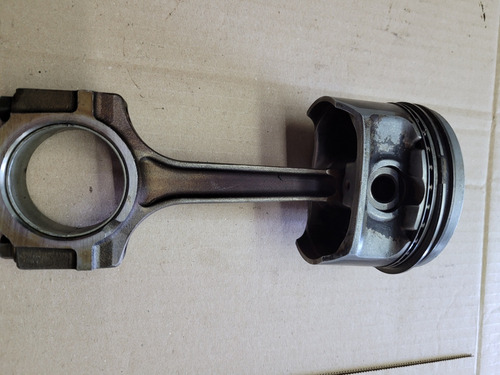 Piston Y Biela Ford Focus 2.0 Lts 2000 A 2005 Zetec (Usado)