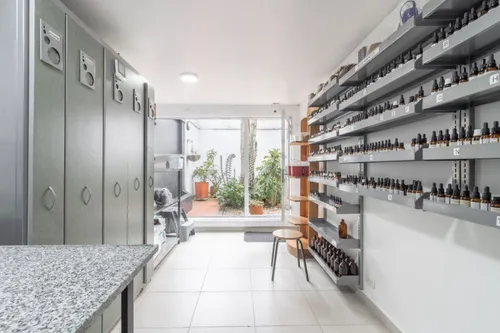 Casa En Venta En San Patricio. Cod V8698