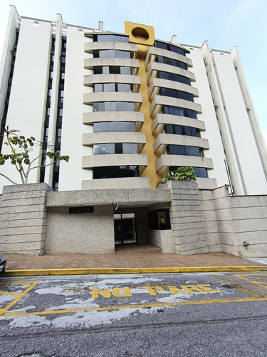 Apartamento En La Ceiba 140m2 Urb Las Minas San Antonio De Los Altos