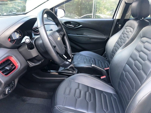Imagem 14 de 14 de Chevrolet Onix Hatch 1.4 4p Flex Effect