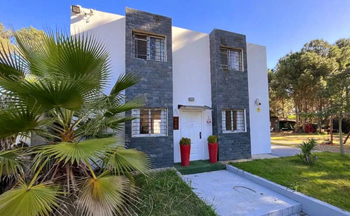 Vendo O Permuto Casa En Balneario Argentino Calle 19 Y3