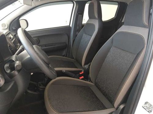 Imagem 6 de 11 de Fiat Mobi Trekking 1.0 Flex 5p 2021