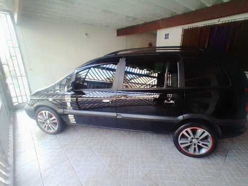 Imagem 13 de 14 de Chevrolet Zafira 2003 2.0 8v 5p