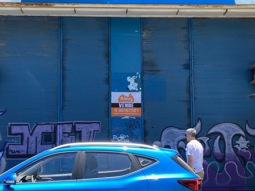 Local De 120m2, 3 Pisos Frente A Plaza Echaurren, Valparaíso