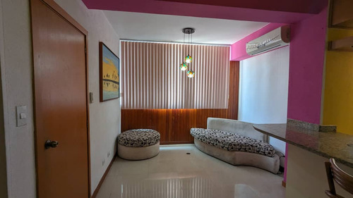 Apartamento En Edif. Gran Terraza, Lomas Del Este. Pla-1359