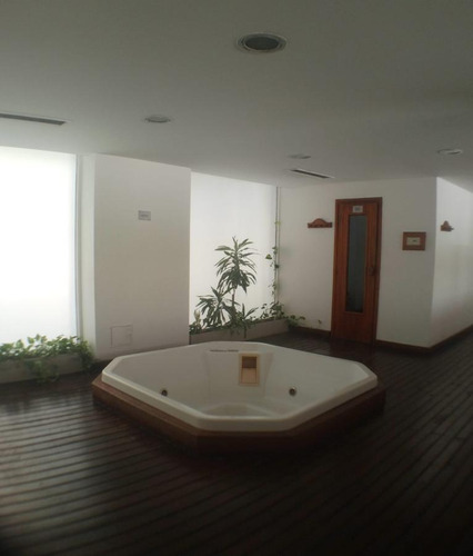 Departamento De Dos Ambientes En Alquiler Puerto Madero