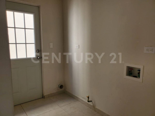 Imagen 10 de 24 de Casas En Renta Zona Reliz Cerrada Castilla Chihuahua