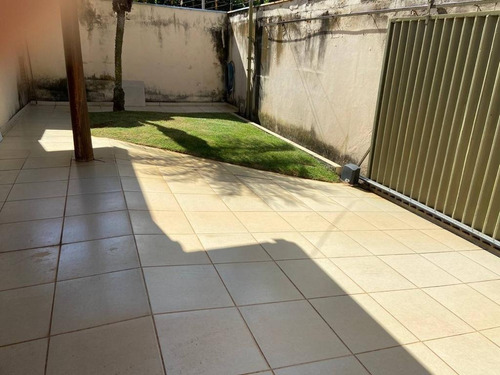 Imagem 3 de 26 de Casa Em Anápolis. Ótima Localização