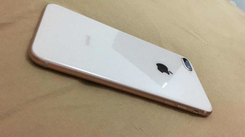 iPhone 8 Plus