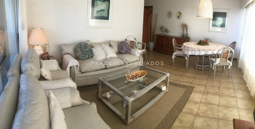 Imagen 3 de 28 de Muy Buen Departamento, Excelentes Vistas Playa Mansa Y Brava