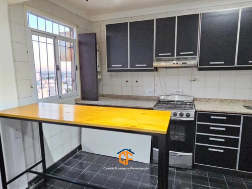 Departamento 4 Ambientes Tipo Dúplex Con Cochera Incluida, En Venta Y Muy Buen Estado, Apto Crédito