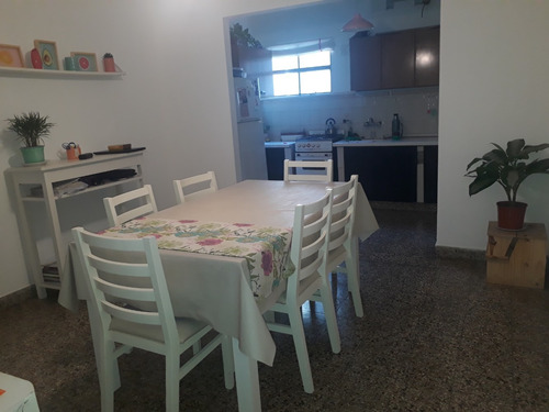 Imagen 2 de 12 de Venta Departamento / 42 Entre 7 Y 8 / 2 Dormitorios