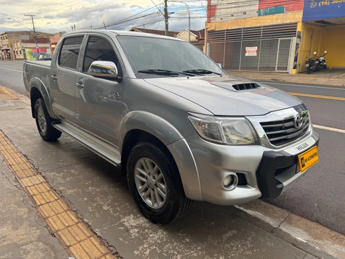Toyota Hilux 3.0 SRV 4X4 CD 16V TURBO INTERCOOLER DIESEL 4P AUTOMÁTICO
