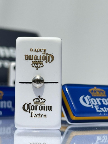 Domino Corona Extra Fondo Azul + Lata Coleccion Corona Cap 1