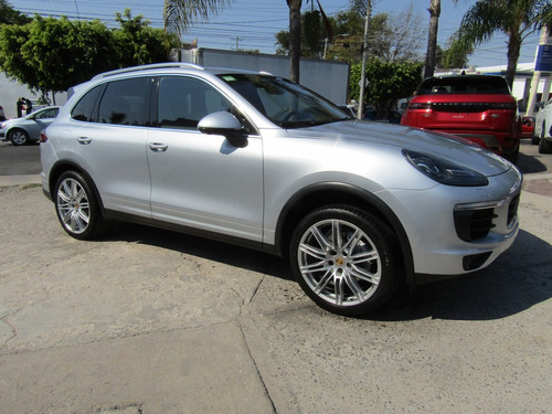 Porsche Cayenne 4.2 Diesel S At