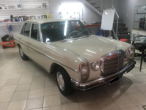 Mercedes Benz 250-8 1968 Charliebrokers