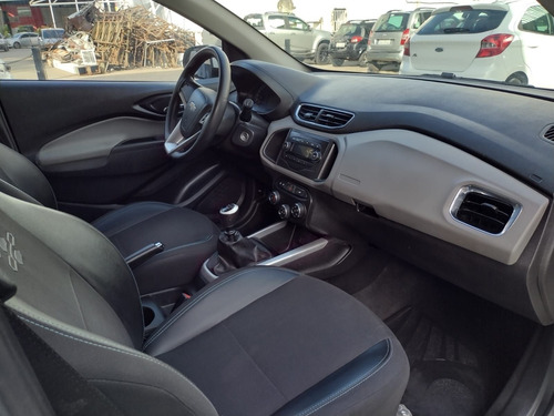 Imagem 5 de 14 de Chevrolet Onix Onix Hatch Lt 1.0 8v Flexpower 5p Mec. 20...