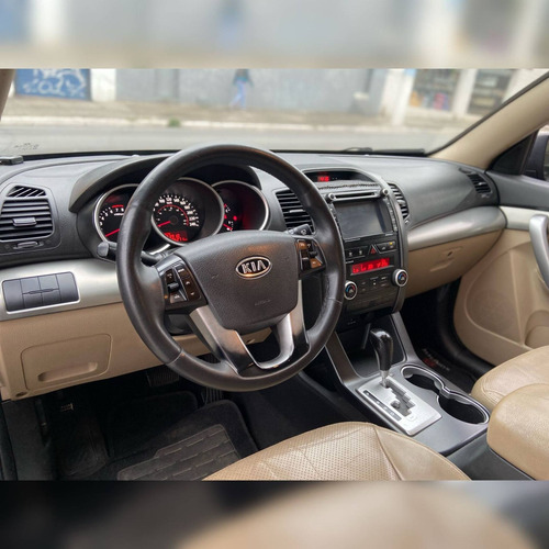 Imagem 10 de 13 de Kia Sorento 2.4 16v Gasolina Ex Automático