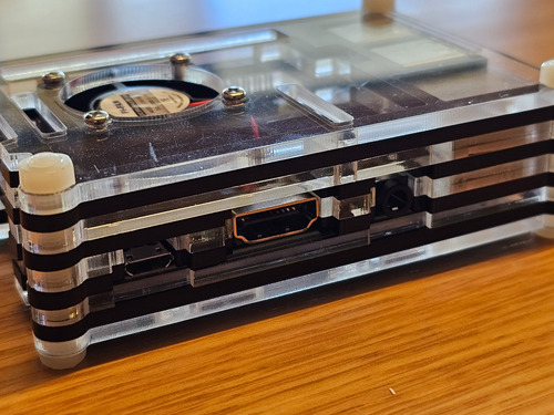 Novinho- Raspberry Pi 3 Model B V1.2 Case Acrilico E Cooler (Usado)