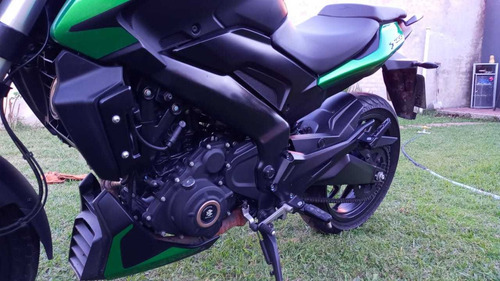 Bajaj Dominar 400ug