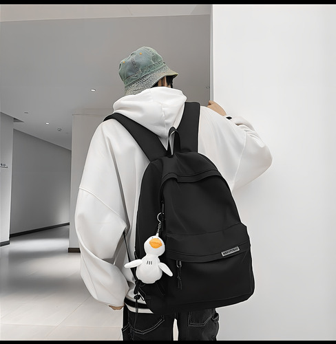 Mochila De Gran Capacidad Con Llavero Para Estudiantes Moda Color Negro Diseño De La Tela Lisa