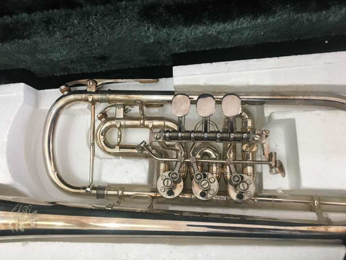 Trompeta Ytr-946gs Marca Yamaha Original Nueva (Usado)