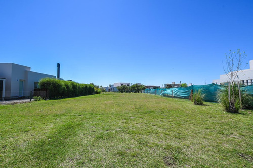Terreno En Venta - San Sebastian - Barrio Privado - Oportunidad