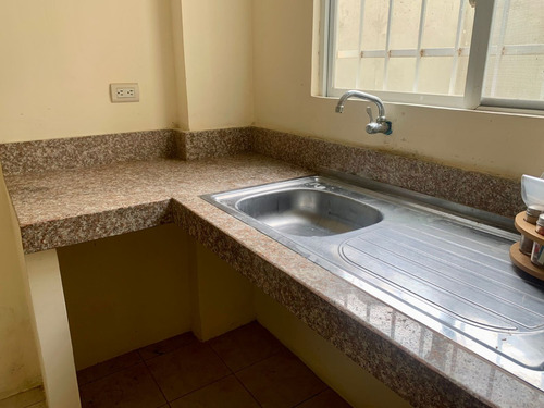 Imagen 8 de 11 de Se Vende Casa Urbanización Villa Bonita