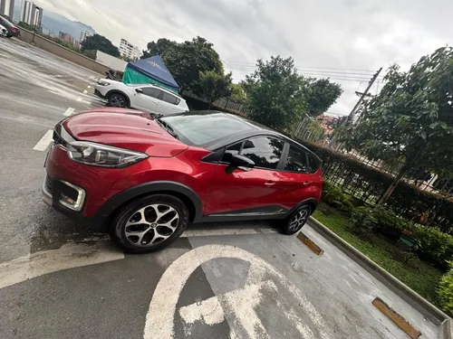 Renault Captur 2.0 Intens Automática
