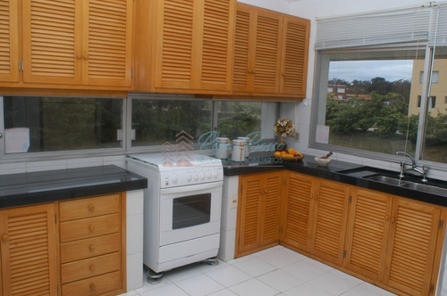 Imagen 9 de 30 de Casa En Pinares, 6 Dormitorios *