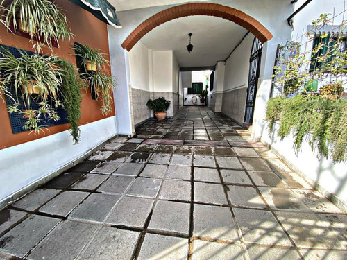 Venta Casa Estilo Colonial Con12 Dormitorios.