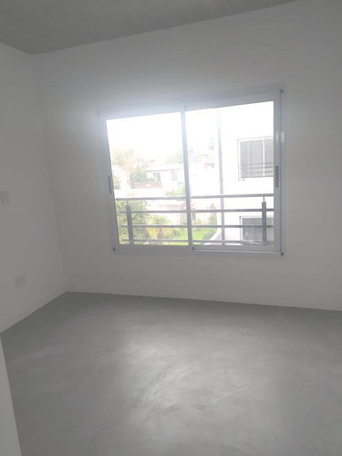 Imagen 8 de 12 de Departamento - Florida Mitre/este