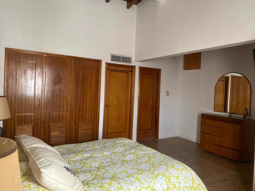 Imagen 6 de 11 de Casa Villa En Venta En Lechería C R Villa Martinique