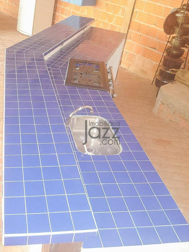 Lindíssima Chácara Com 3 Dormitórios À Venda, 2014 M² Por R$ 1.250.000 - Condomínio Haras São Luiz - Salto/sp - Ch0476