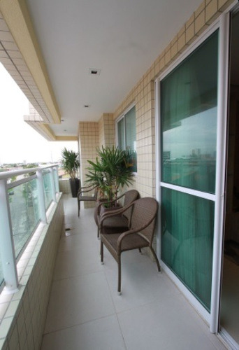 Imagem 6 de 14 de Apartamento À Venda Com 70 Metros No Guararapes -fortaleza