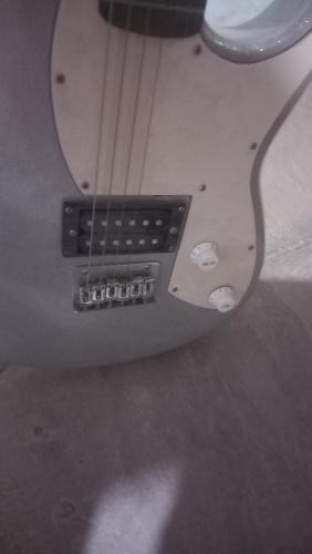 Guitarra  Marca Peavey