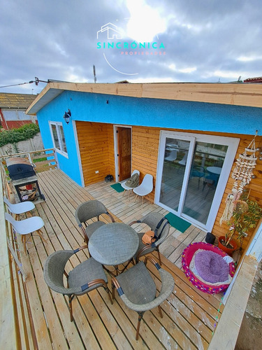 Se Arrienda Gran Casa Remodelada Con Vista Al Mar, El Quisco
