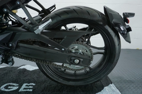 Imagen 9 de 23 de Voge 300 Ac Moto Con Frenos Abs Cafe Racer Tablero Digital