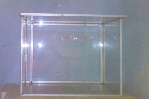 Imagen 1 de 1 de Exhibidor Para Torta O Embutidos, De Vidrio 20us