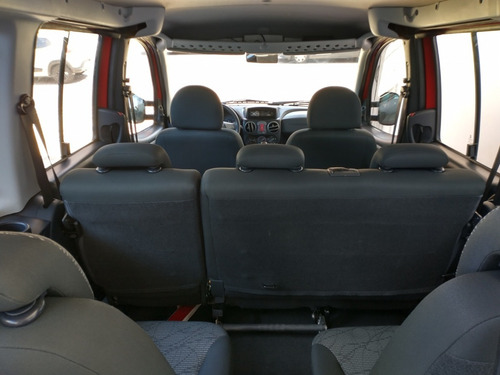 Doblo Essence 1.8 7 Lugares
