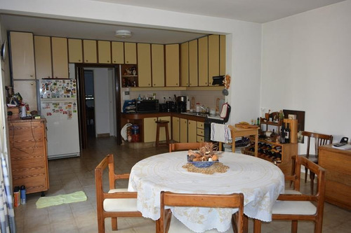 Imagen 5 de 9 de Casa En Venta 4 Ambientes Olivos