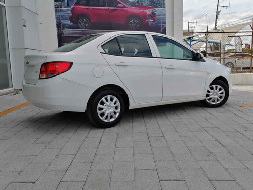 Imagen 5 de 15 de Chevrolet Aveo 2020 4p Ls L4/1.5 Aut (b)