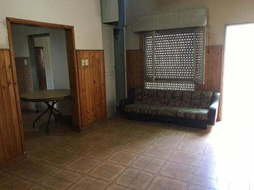 Imagen 6 de 14 de Departamento Tipo Casa En Venta En Lanus Este