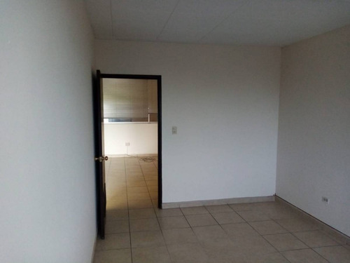 Imagen 7 de 21 de Se Renta Local Comercial En Col. Centro.