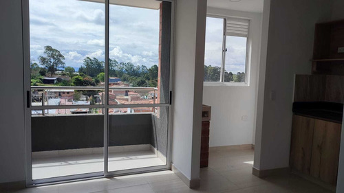 Imagen 16 de 17 de Vendo Apartamento En El Carmen Sector San Miguel