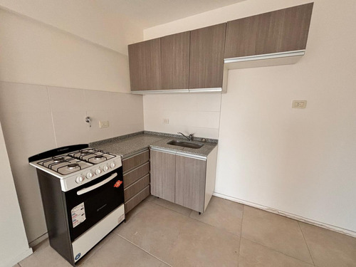 Oportunidad!! Departamento 2 Ambientes Apto Crédito - Flores Sur