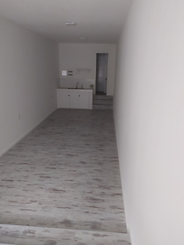 Imagen 7 de 15 de Ideal Inversores Local En Pujante Zona Comercial