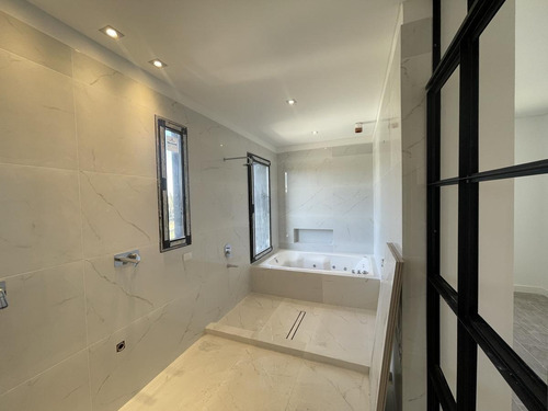 Imagen 19 de 23 de Casa En Venta Al Agua - Virazón, Nordelta